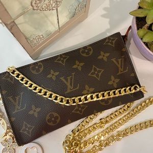 Louis Vuitton Pochette
